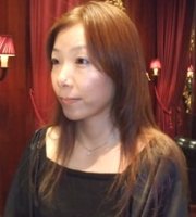 女性２１３